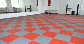 Резиновое покрытие для спортзала Чистополь, цена от 874 руб.